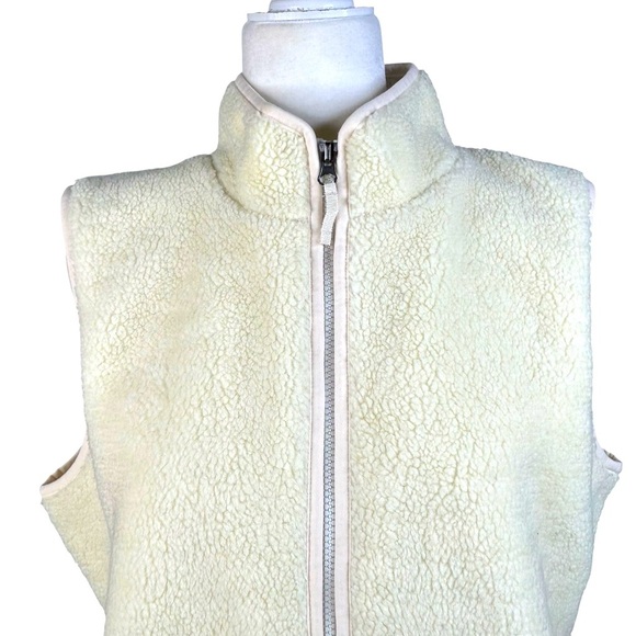 Talbots T By Talbots Faux Sherpa Vest Large Ivory Cozy Contrast Zip Pockets - Picture 8 of 10
